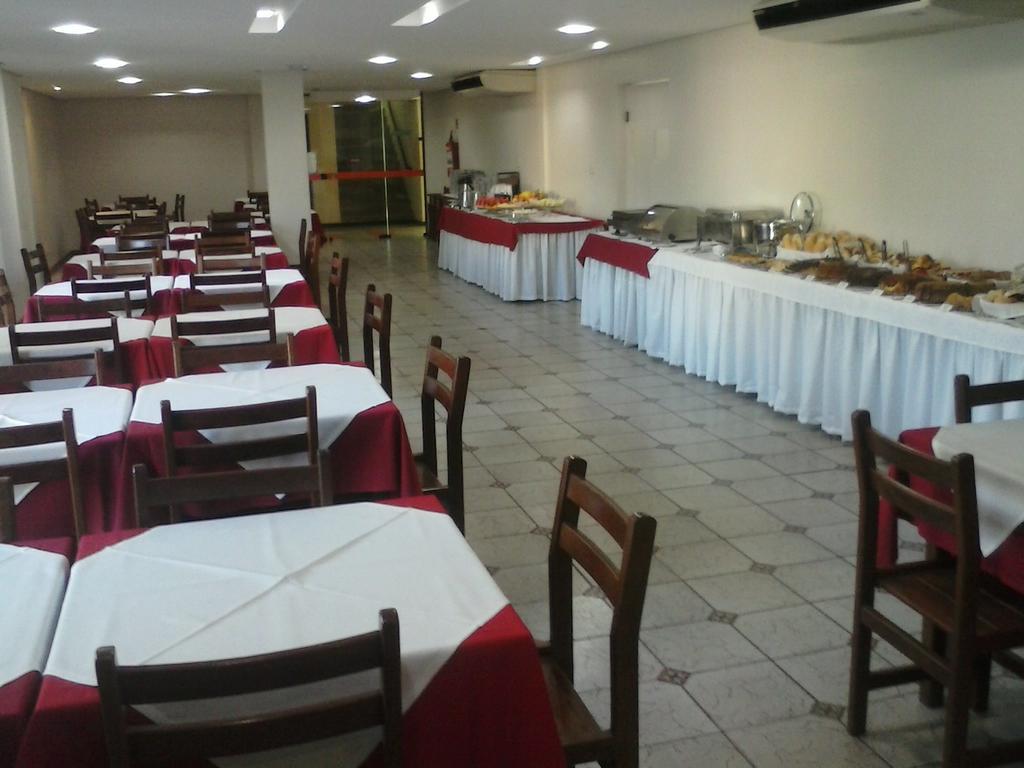 Thanharu Praia Hotel 안치에타 외부 사진